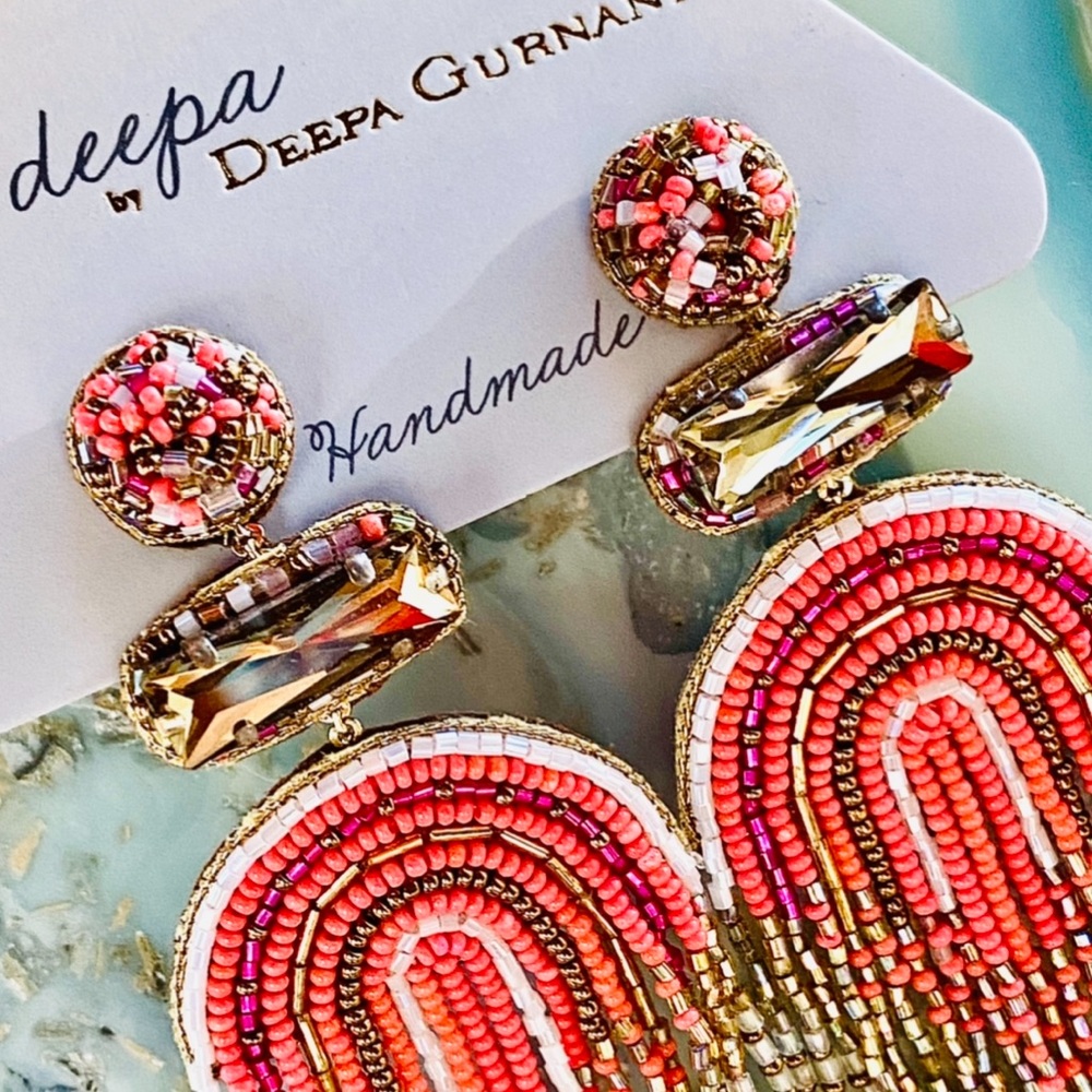 🌺🎉HP🎉🌺 NWT Deepa Gurnani Luxe Beaded Fringe Chandeliers - Picture 3 of 16